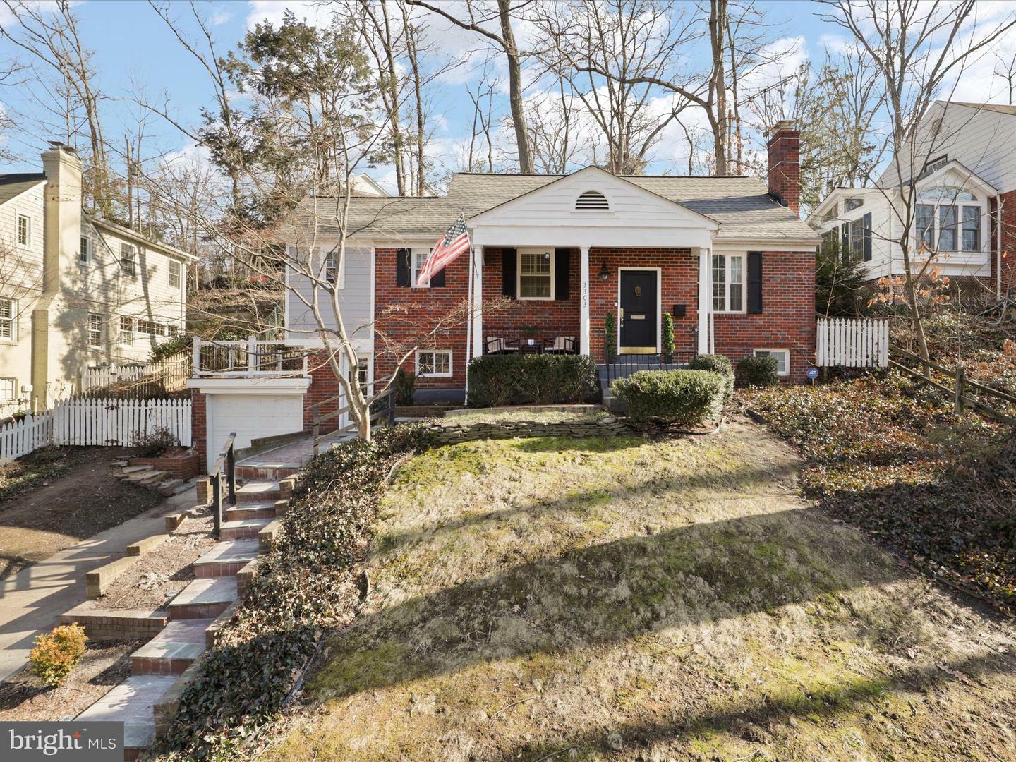 Property Photo:  3303 Old Dominion Boulevard  VA 22305 