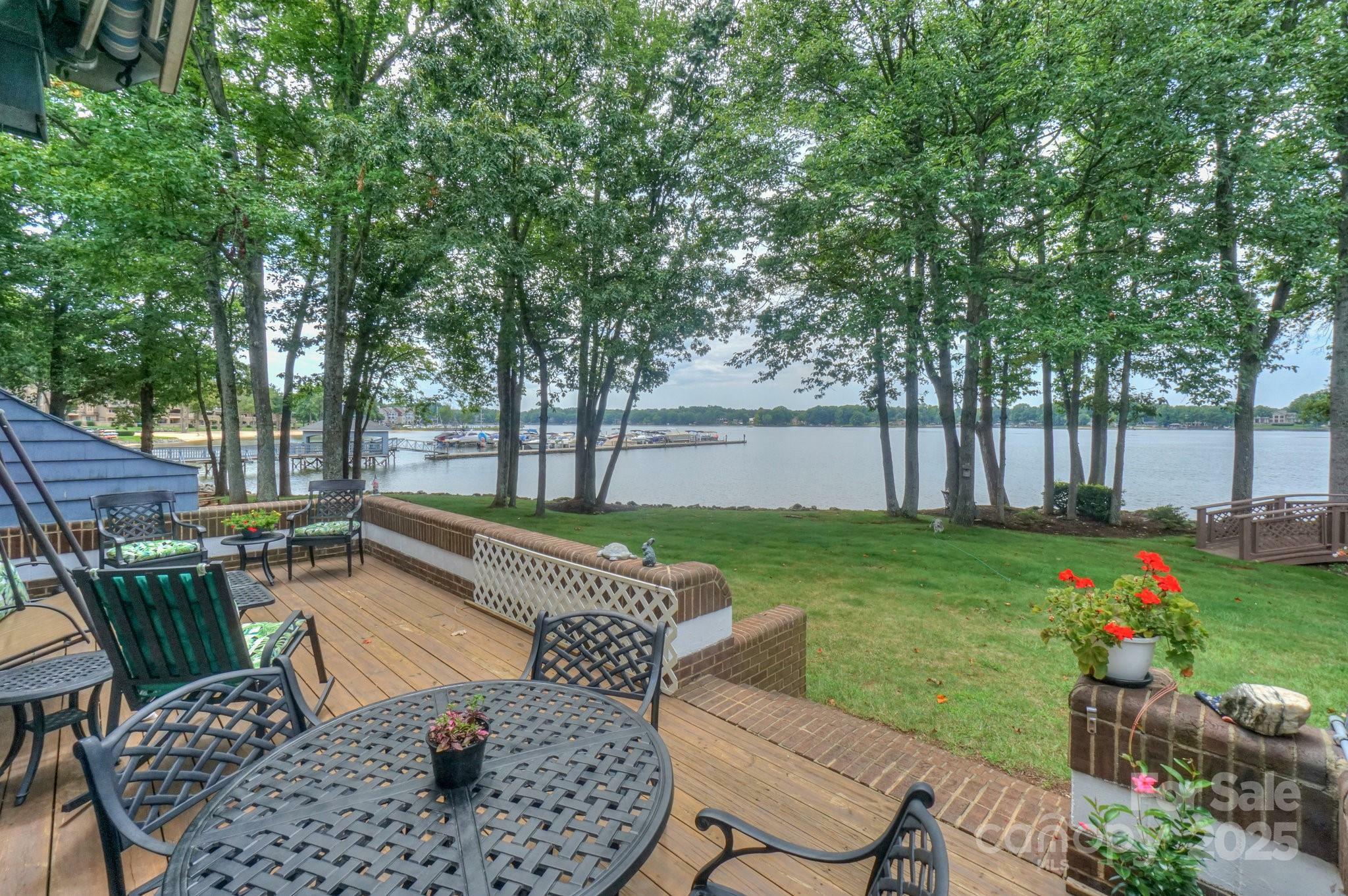 Property Photo:  405 Northwest Drive  NC 28036 