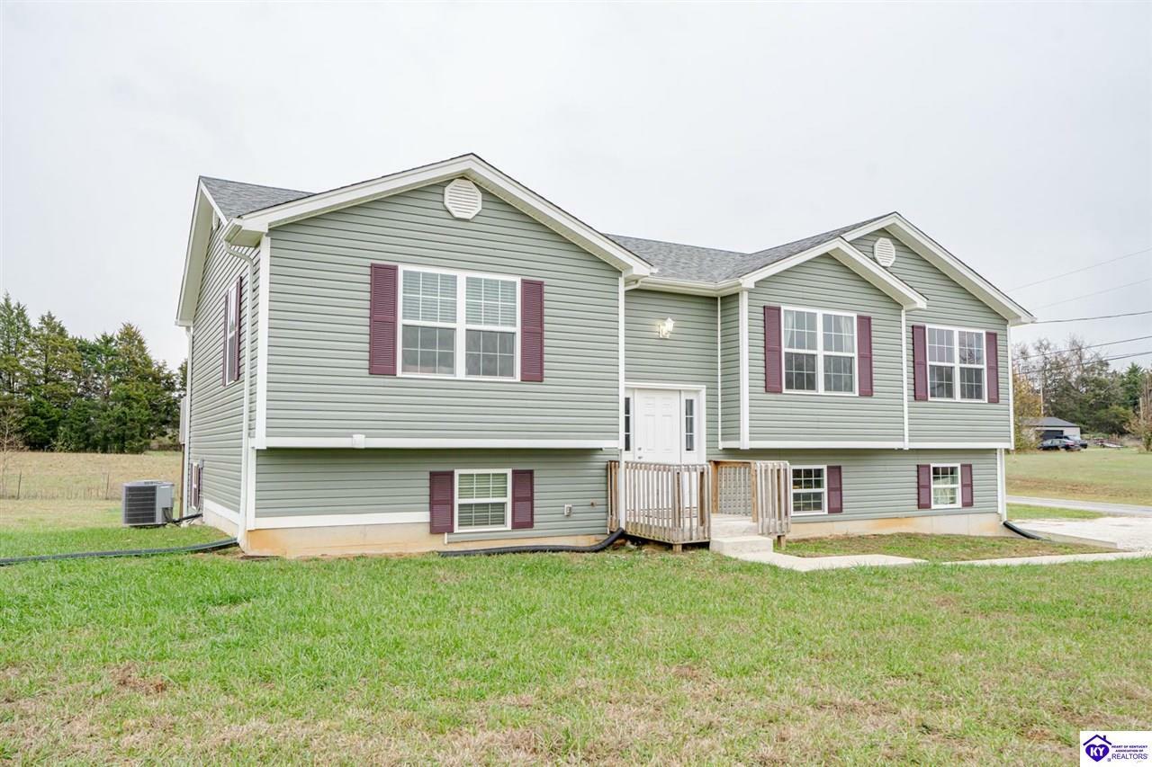 Property Photo: 39 Guy Court KY 40142