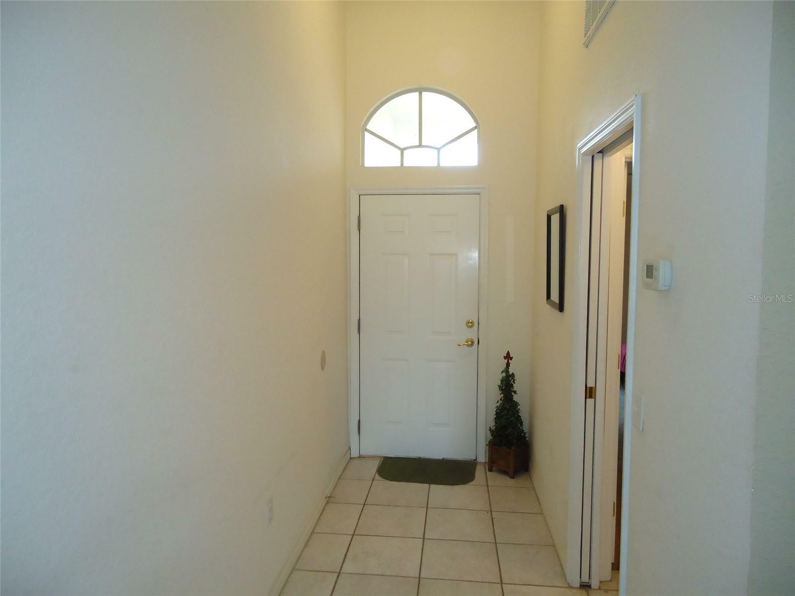 Property Photo:  