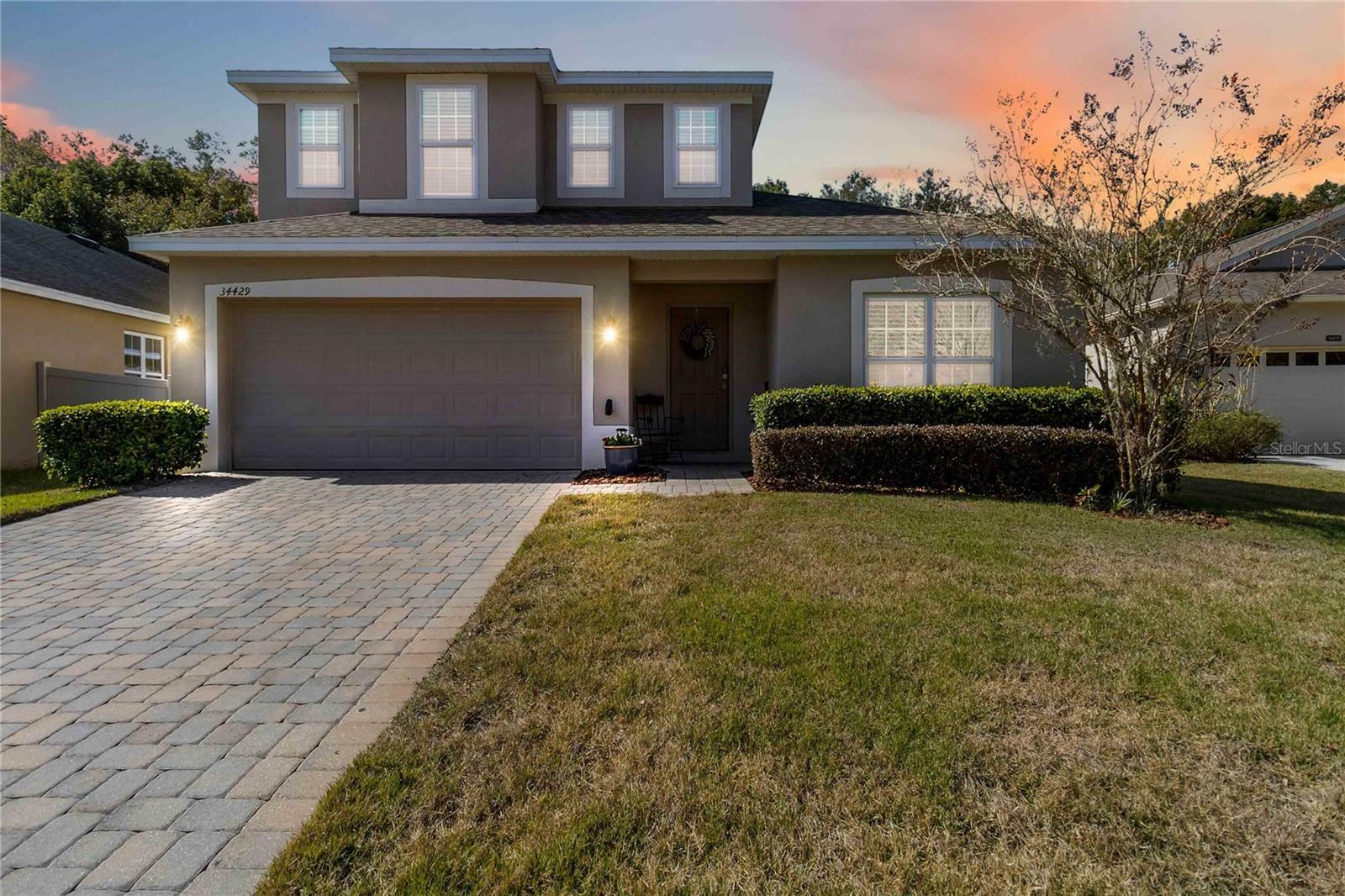 Property Photo: 34429 Alameda Drive FL 32776