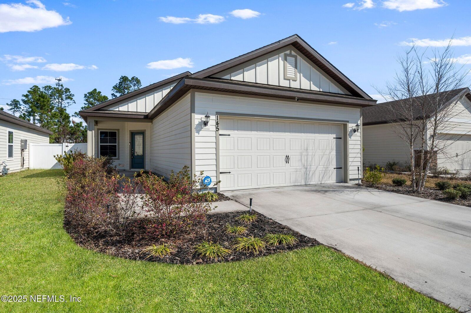 Property Photo:  145 Brybar Drive  FL 32095 