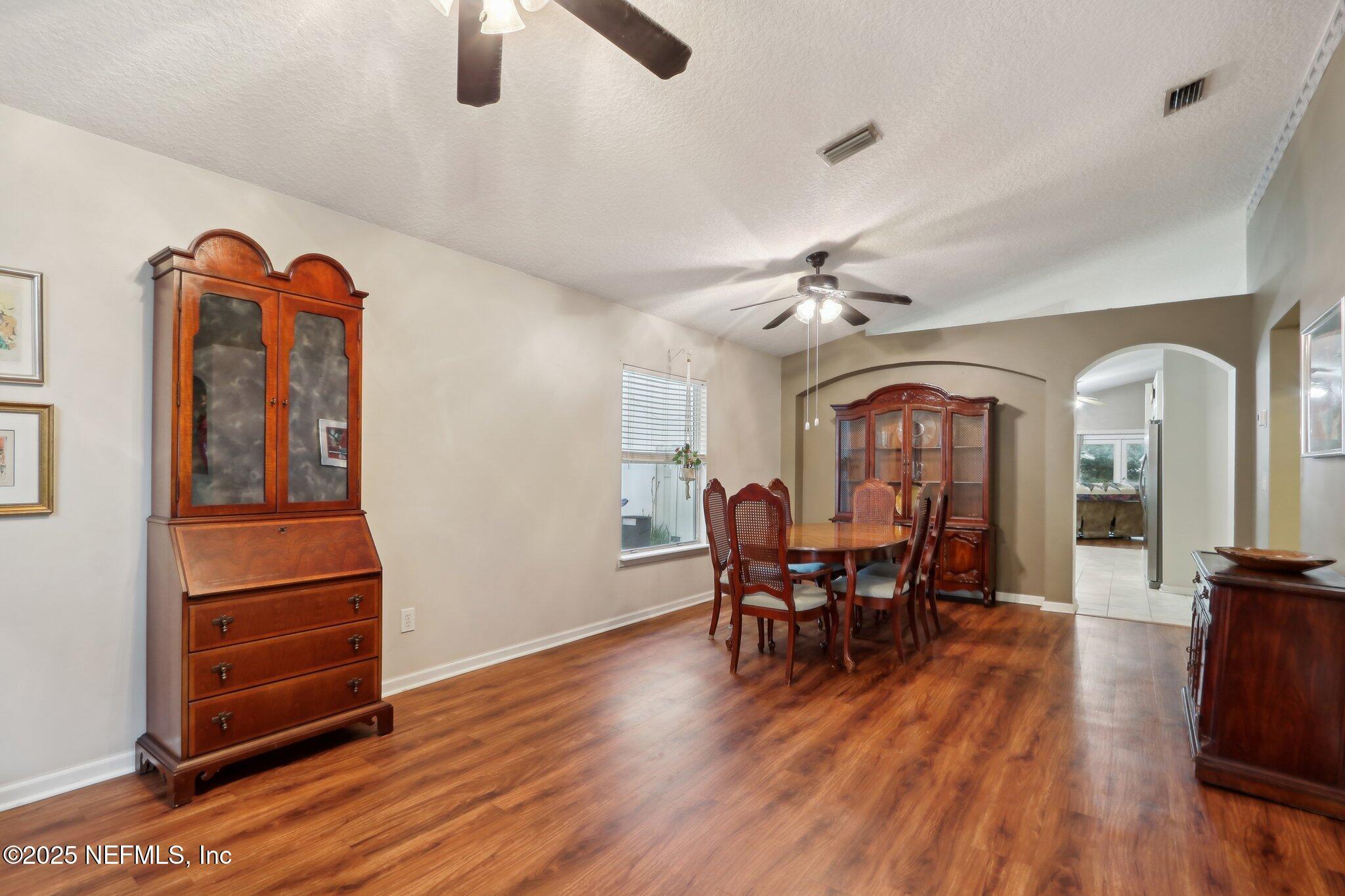 Property Photo: 1336 River City Street FL 32092