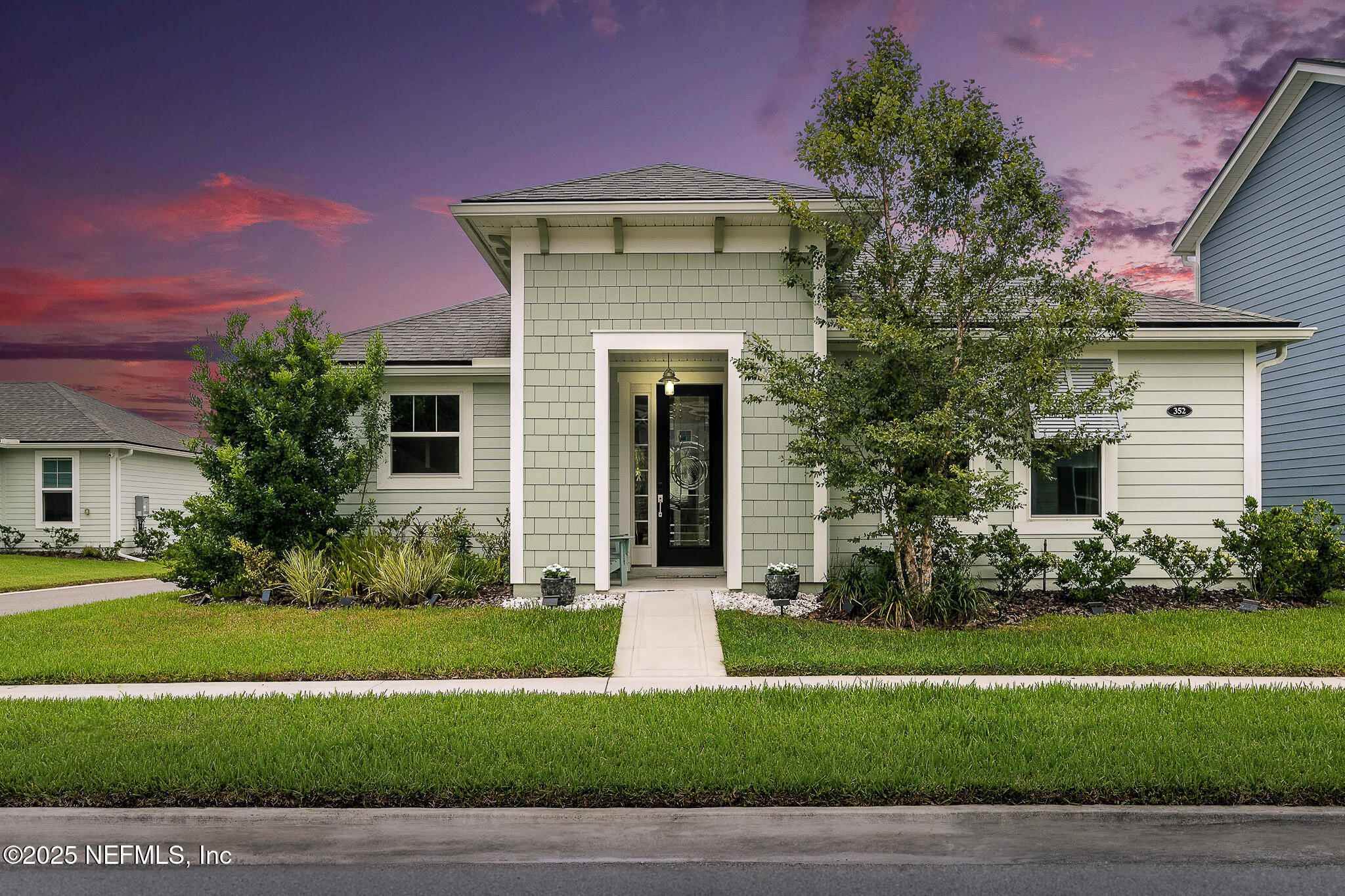 Property Photo: 352 Footbridge Road FL 32259
