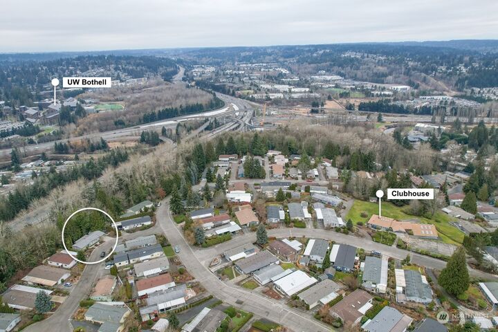 Property Photo: 17135 117th Court NE WA 98011
