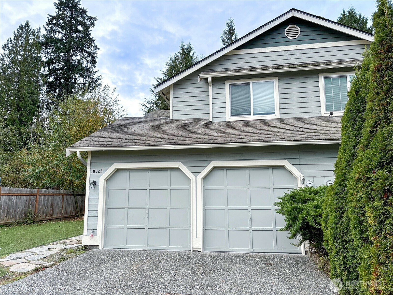 Property Photo:  18528  20th Drive SE  WA 98012 