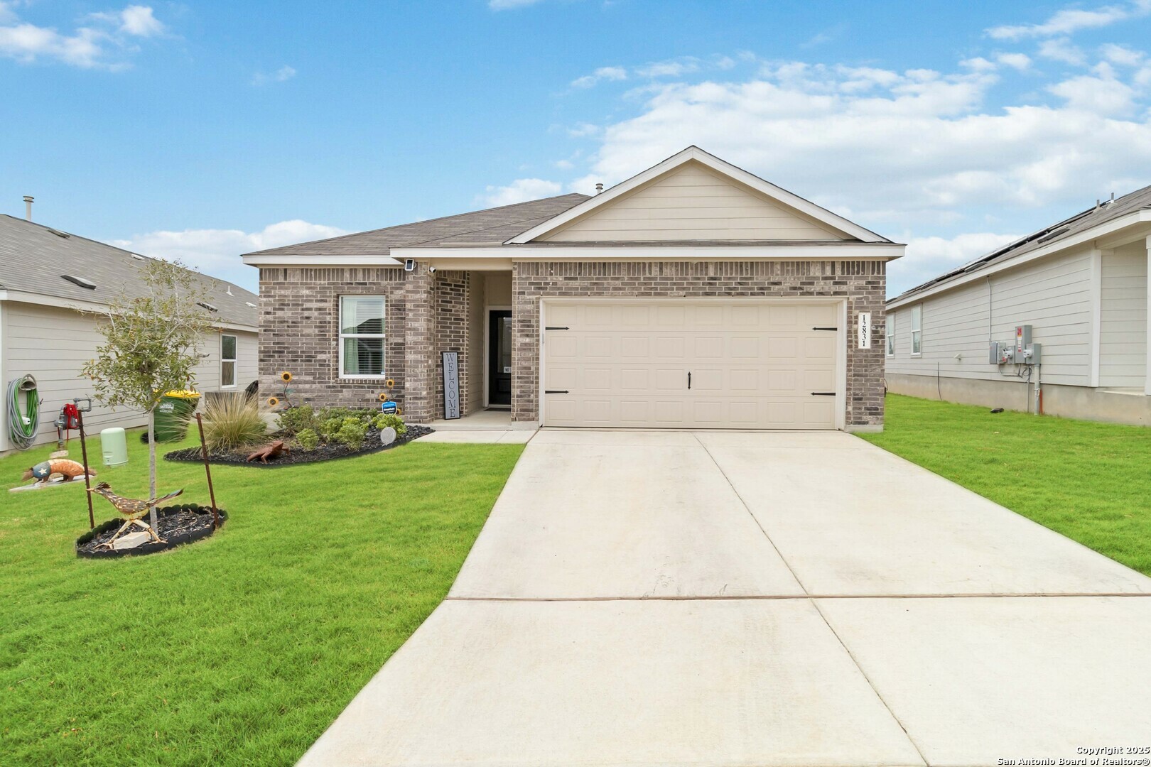 12831 Basil Cluster  St Hedwig TX 78152 photo