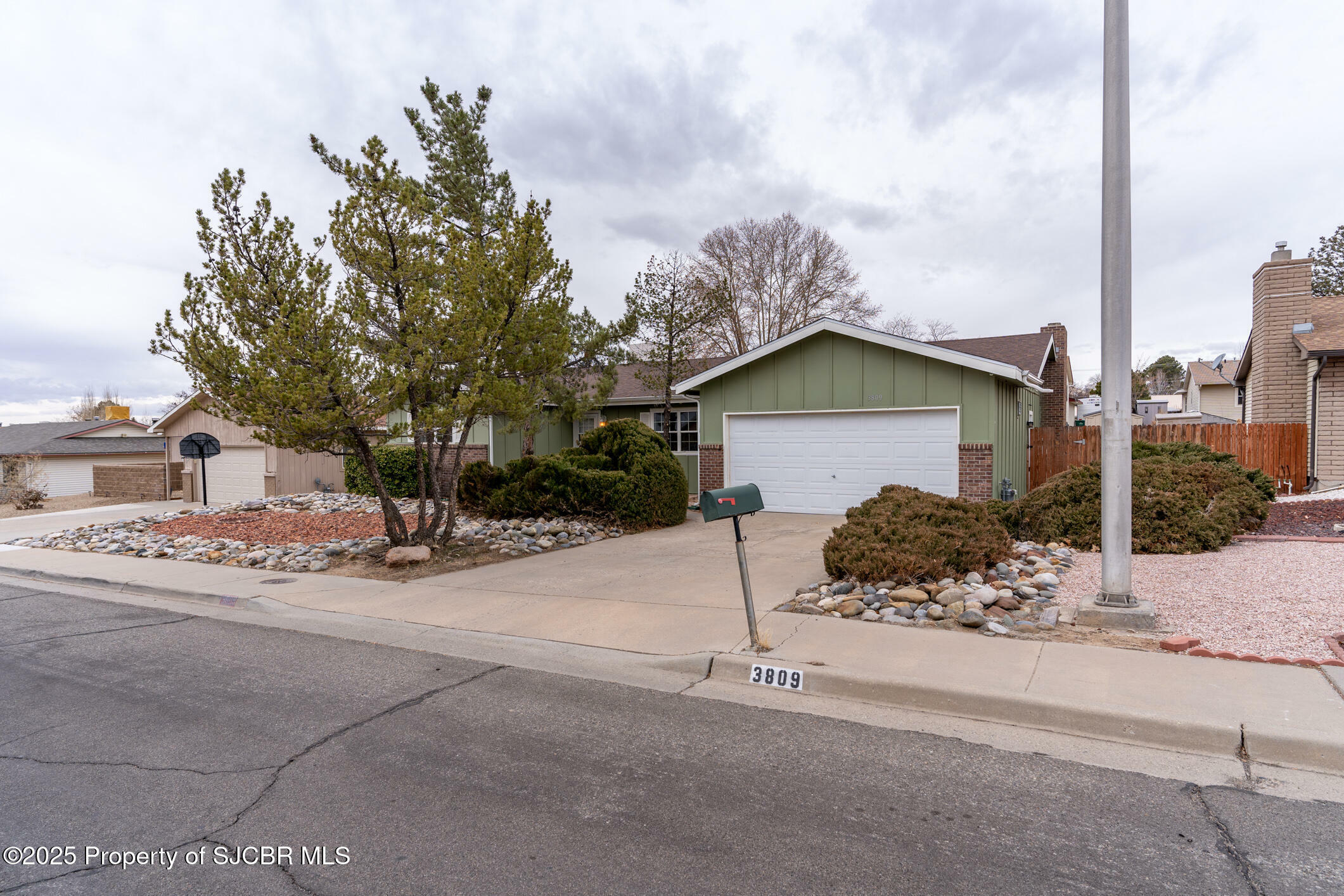 Property Photo:  3809 Crestridge Drive  NM 87401 