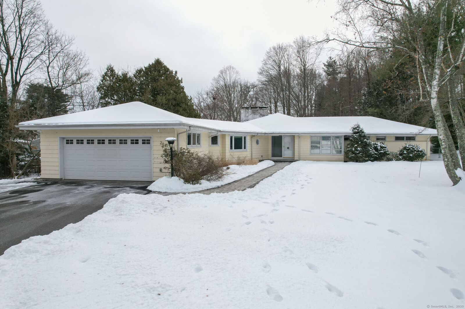 Property Photo:  26 Brookside Road  CT 06052 