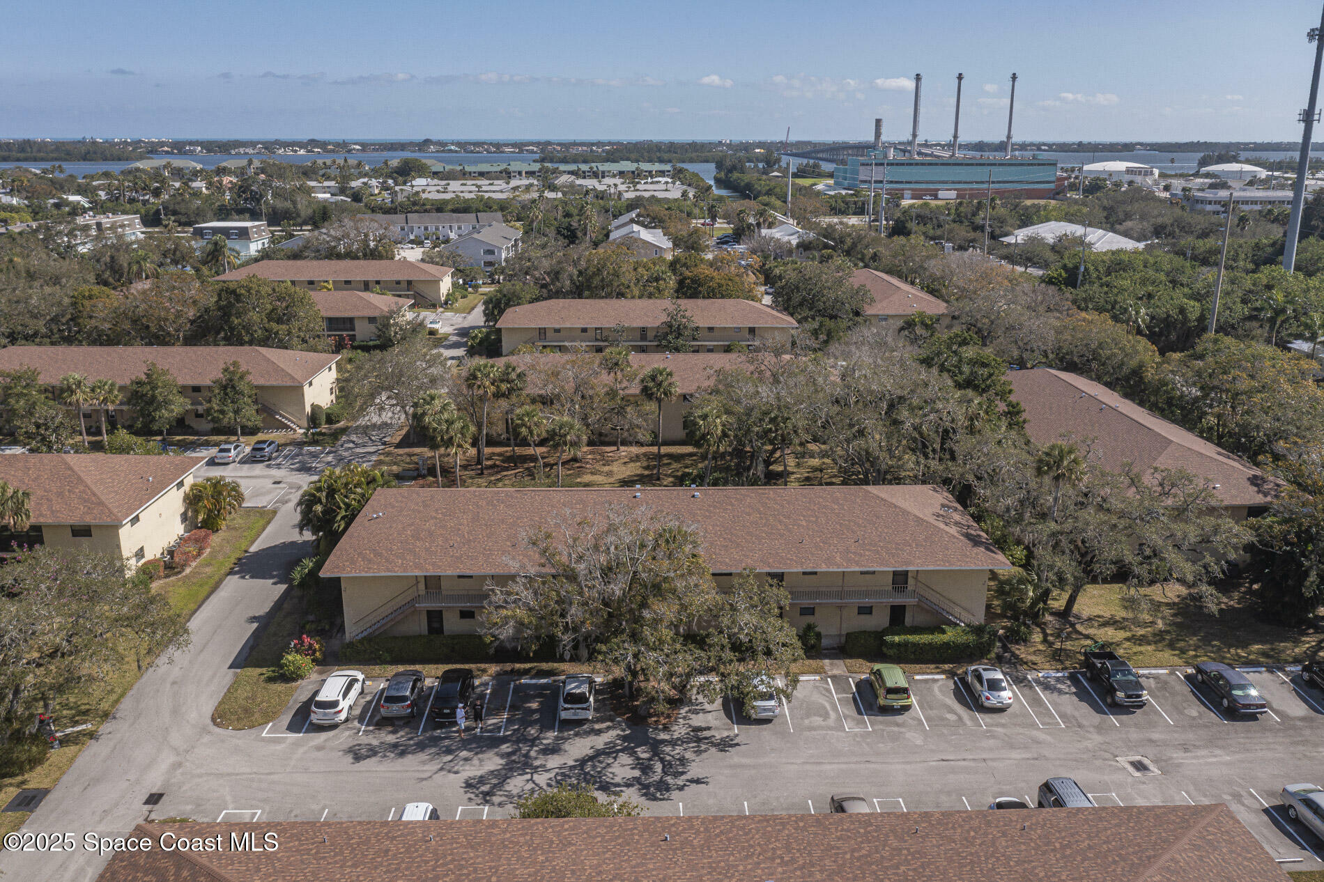 Property Photo: 400 18th Street FL 32960
