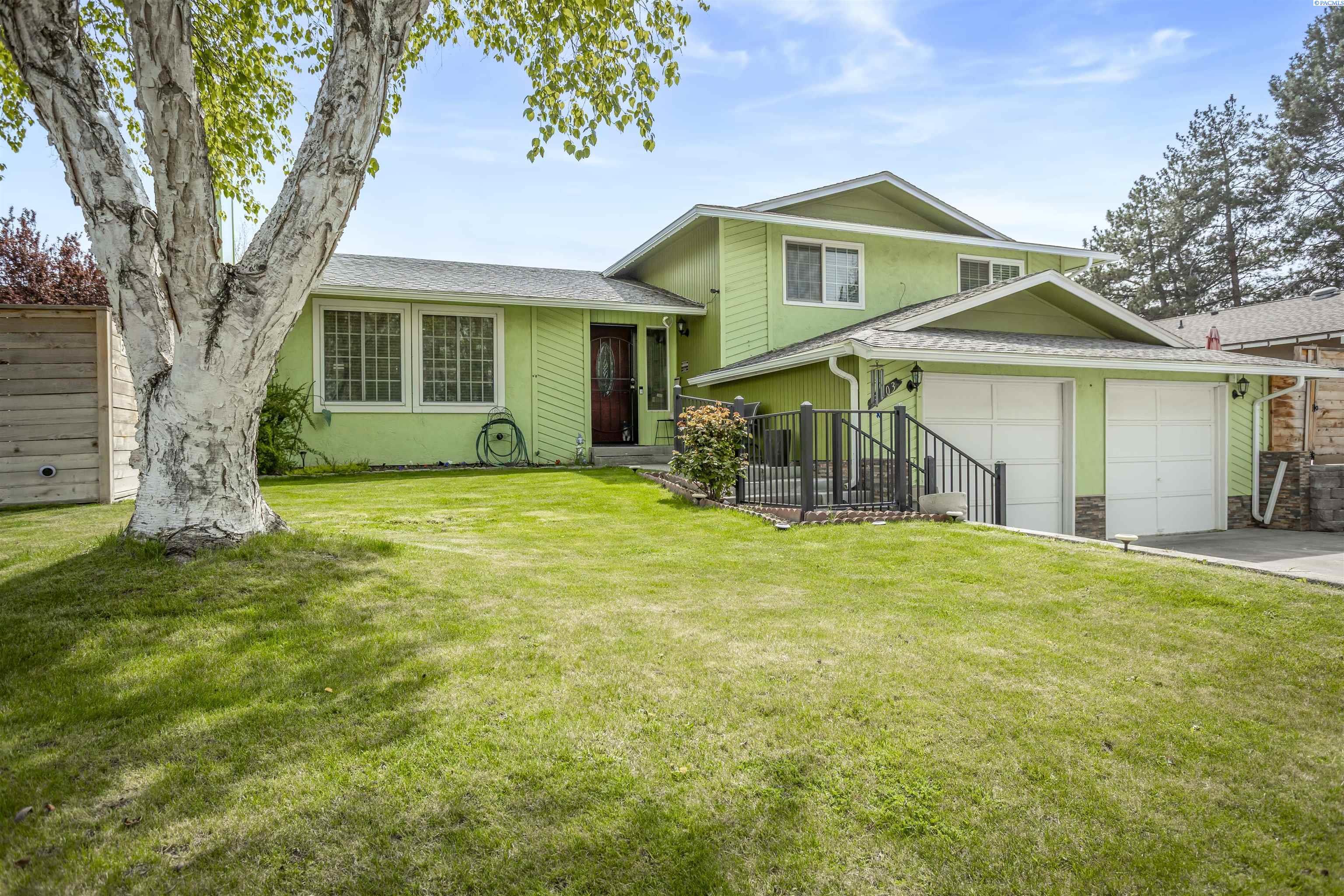Property Photo: 3303 S Hartford St WA 99337
