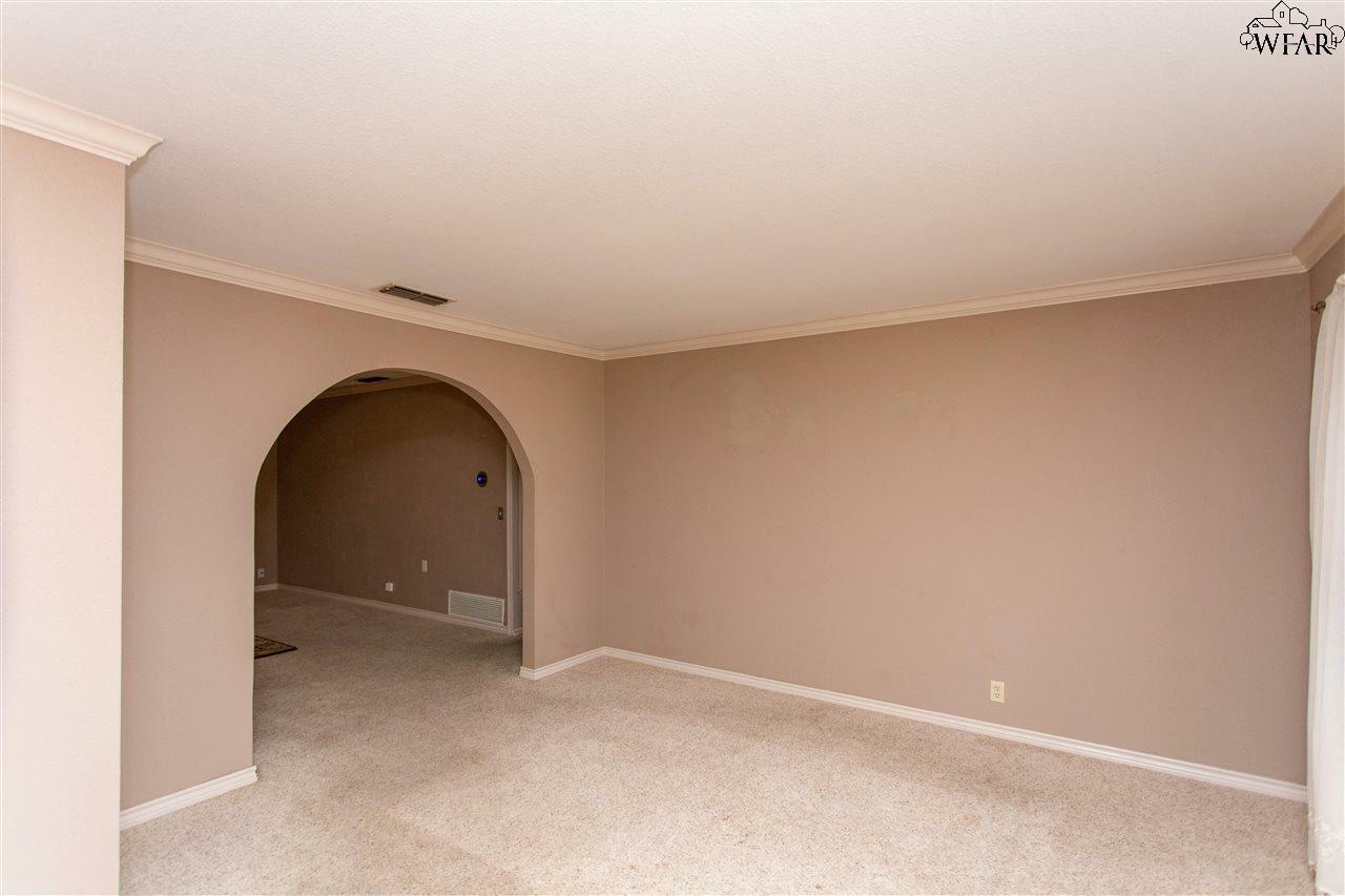 Property Photo:  915 Mimosa Street  TX 76354 