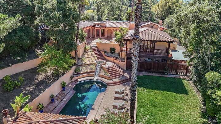 107 Deer Hollow Road  San Anselmo CA 94960 photo