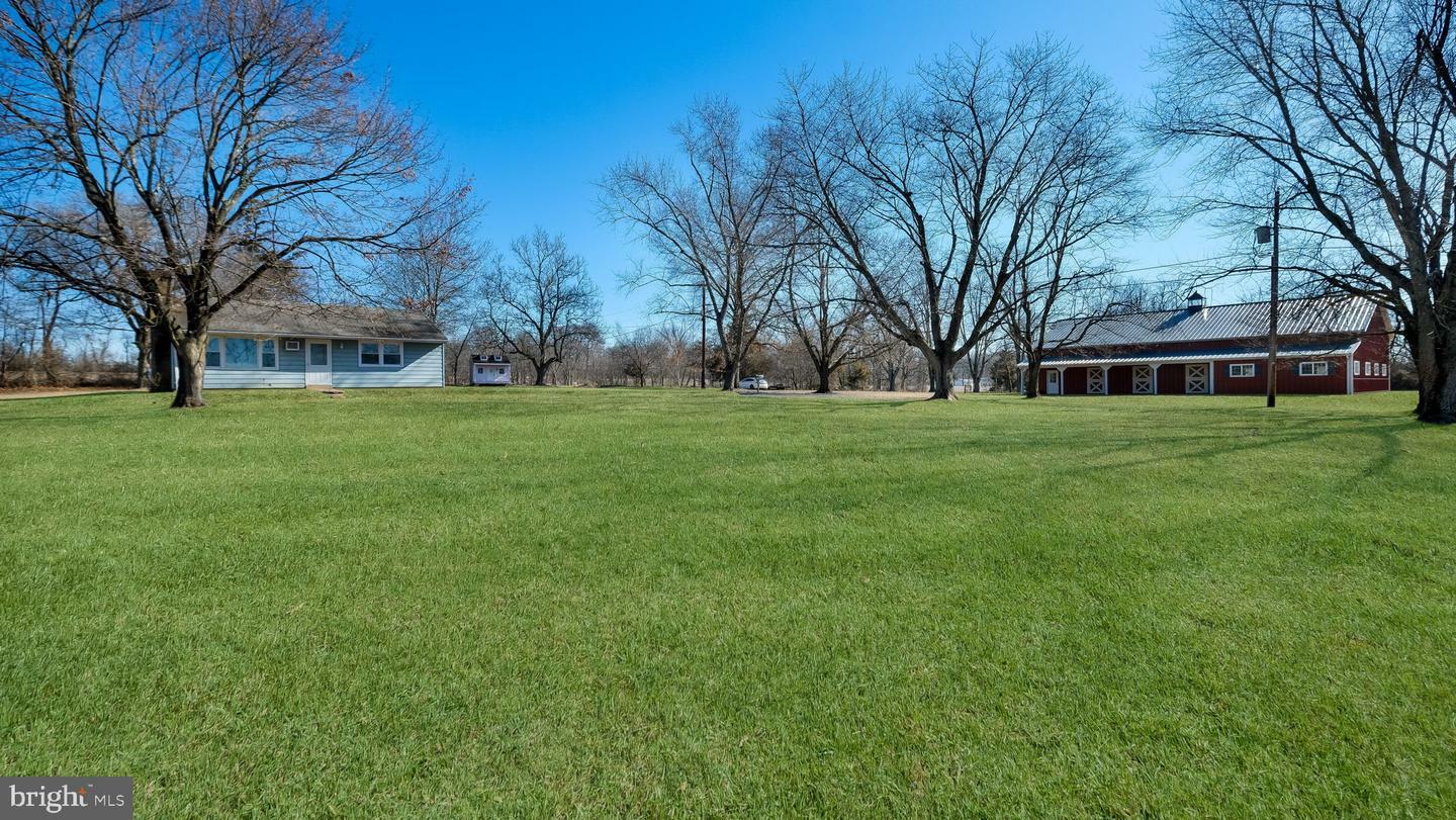 Property Photo: 1732 Creek Road PA 18925