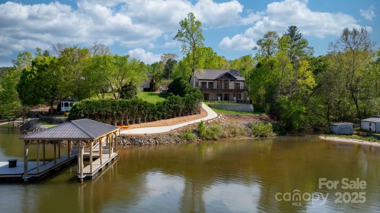 6233 Riviera Run Estates Drive  Hickory NC 28601 photo