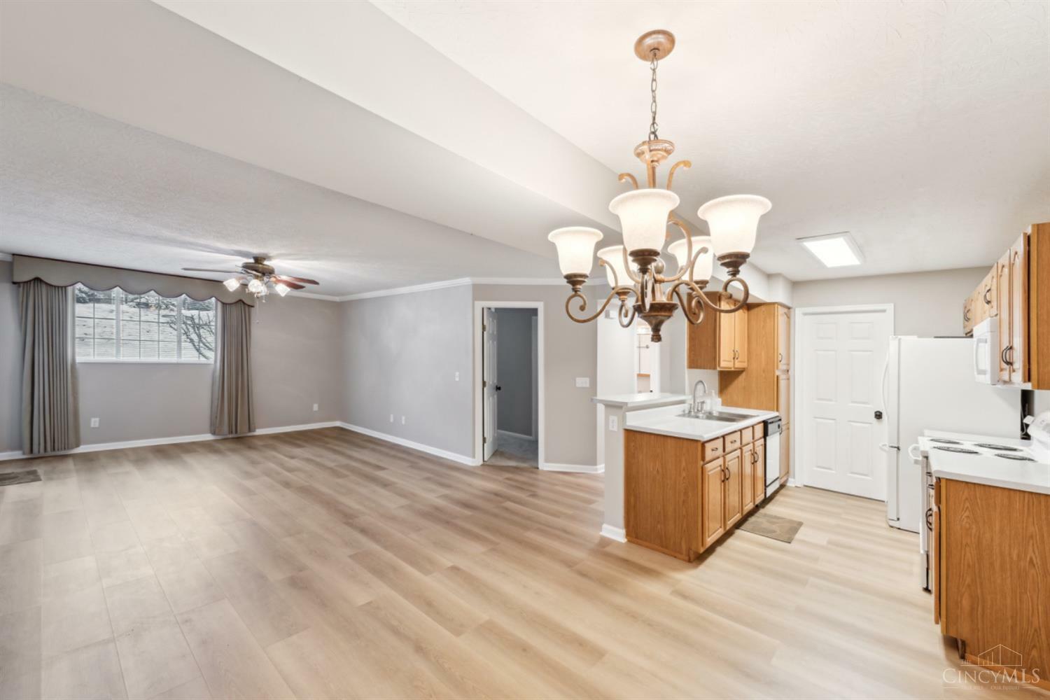 Property Photo: 4220 Endeavor Drive OH 45252