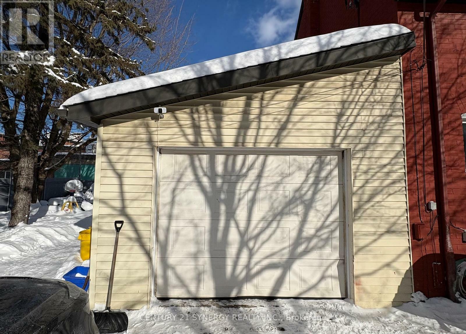 Property Photo: 197-201 Mary Street ON K8A 5V7