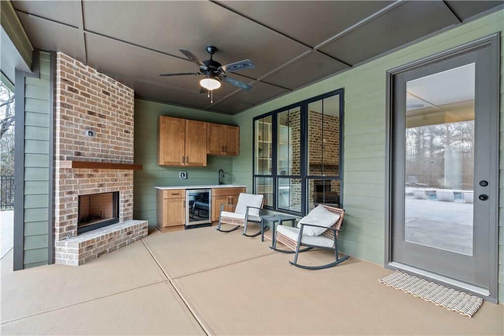 Property Photo:  472 Price Road  GA 30116 