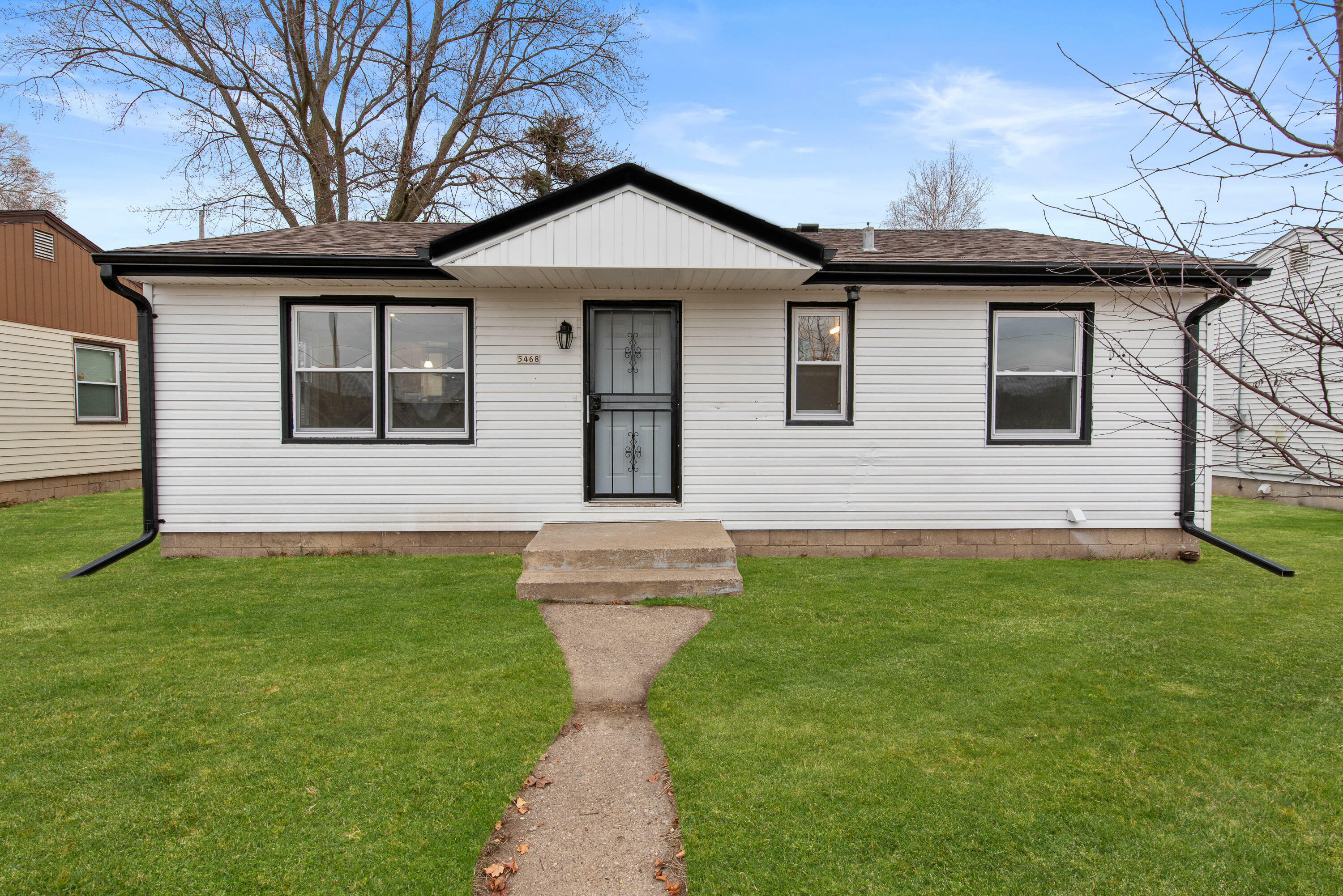 Property Photo:  5468 N 60th St  WI 53218 