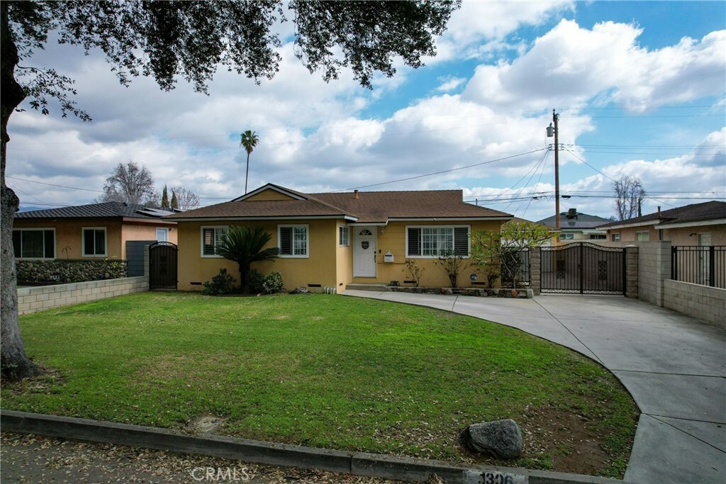 Property Photo:  1306 N Eastbury Avenue  CA 91722 