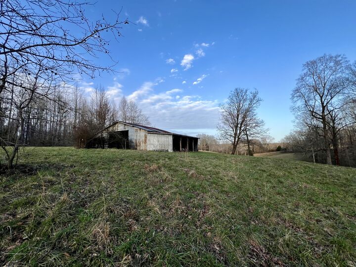 19 Gowen Rd  Leoma TN 38468 photo