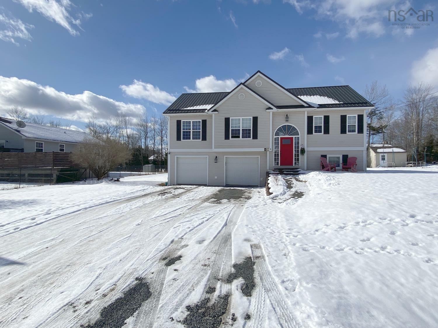 Property Photo:  81 Sandy Place  NS B6L 4G4 