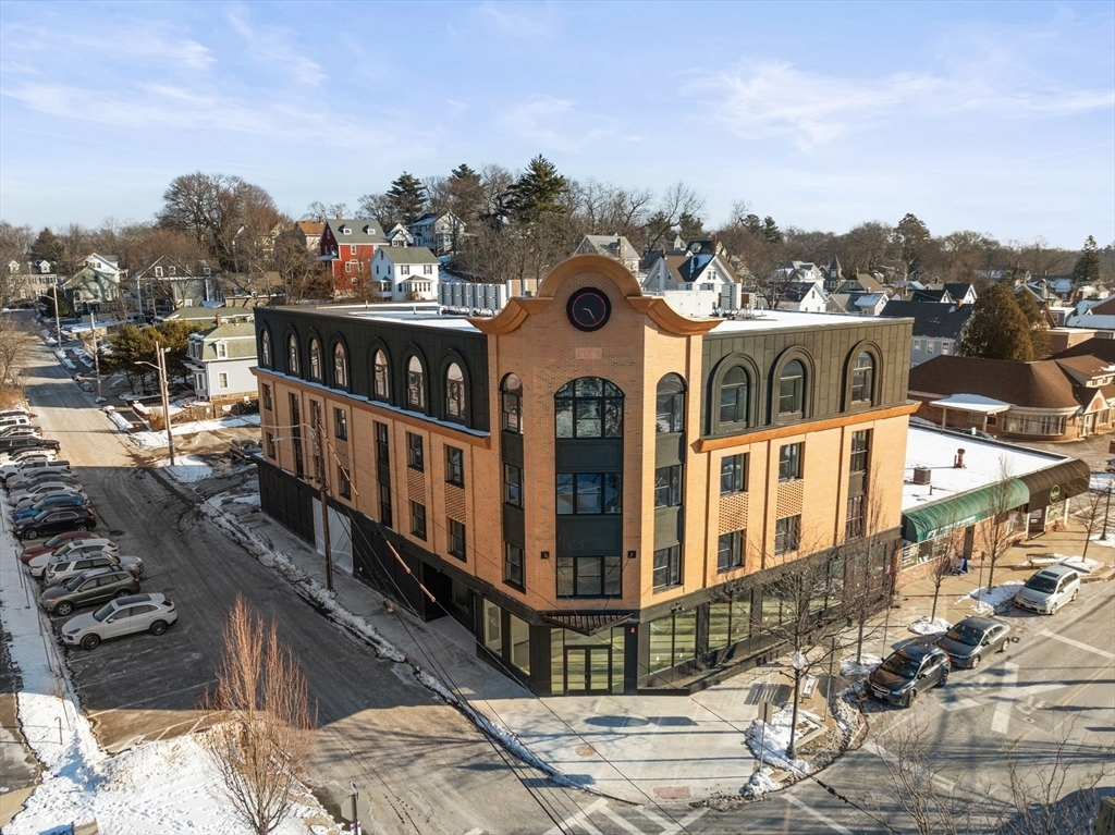 Property Photo: 463 Franklin 204 MA 02176