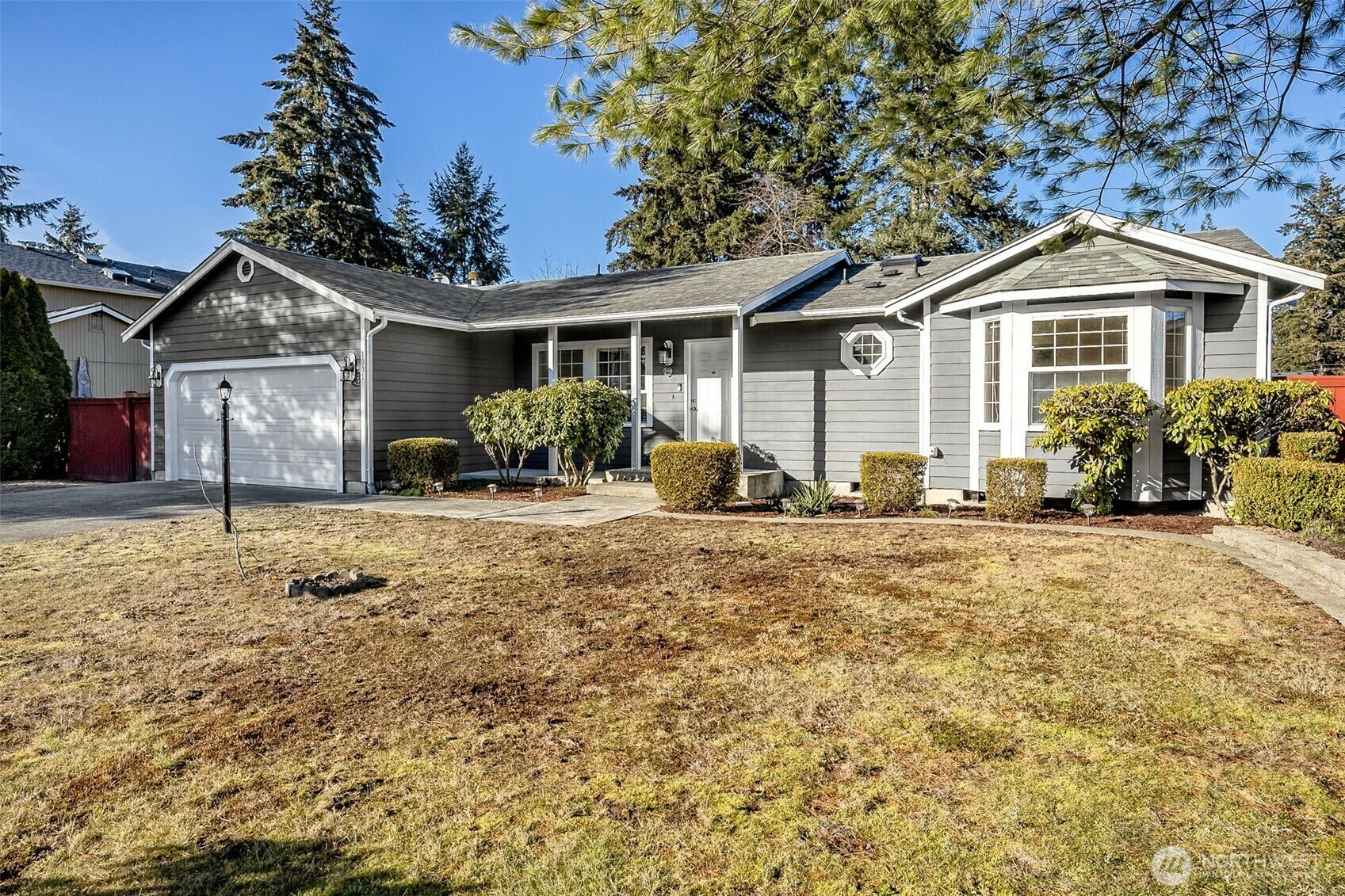 Property Photo:  1001  197th Street Ct E  WA 98387 