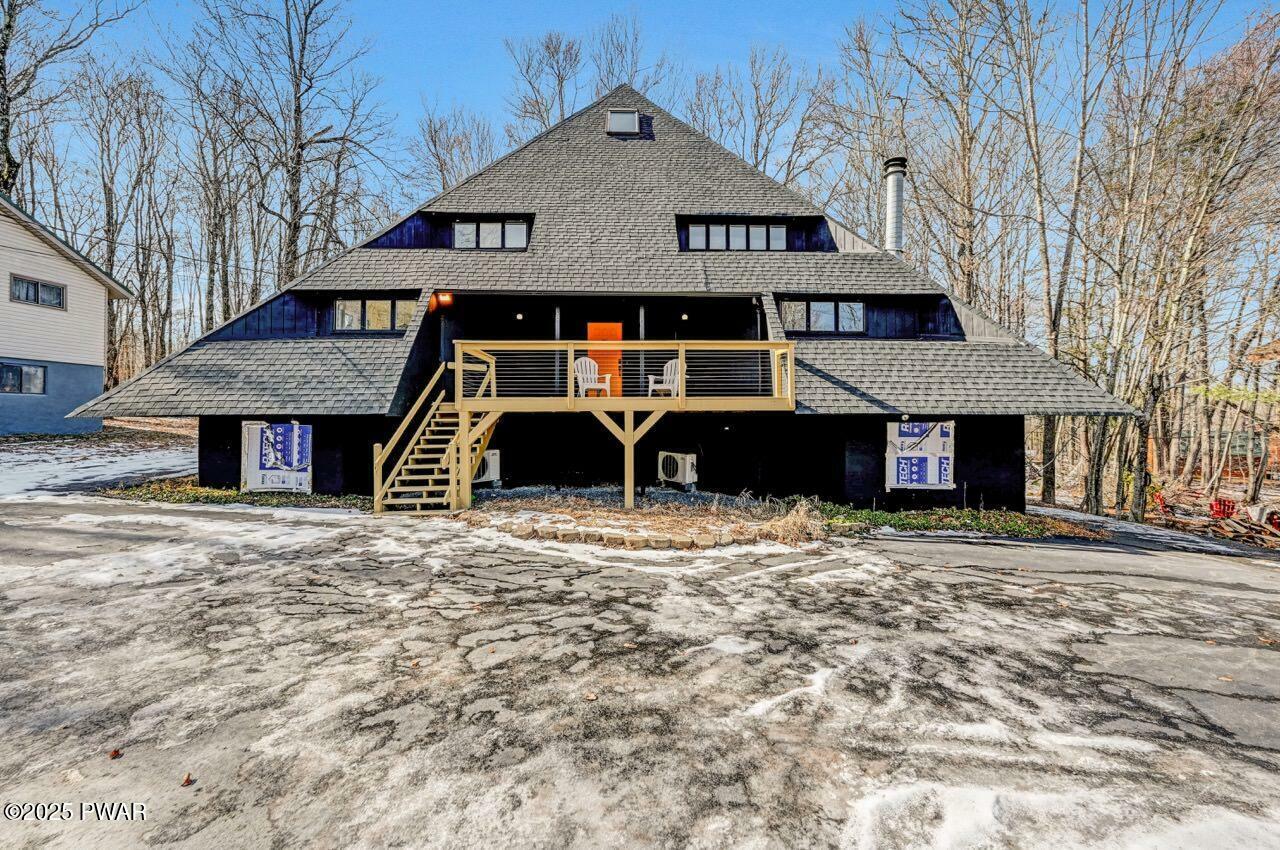 Property Photo:  548 Parkwood Drive  PA 18436 