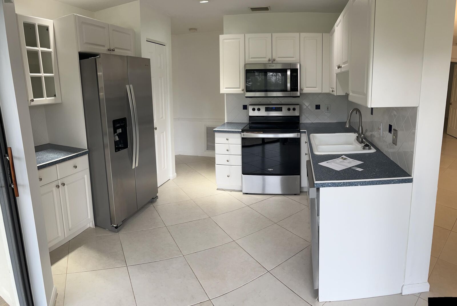 Property Photo:  7 Lexington Lane E A  FL 33418 