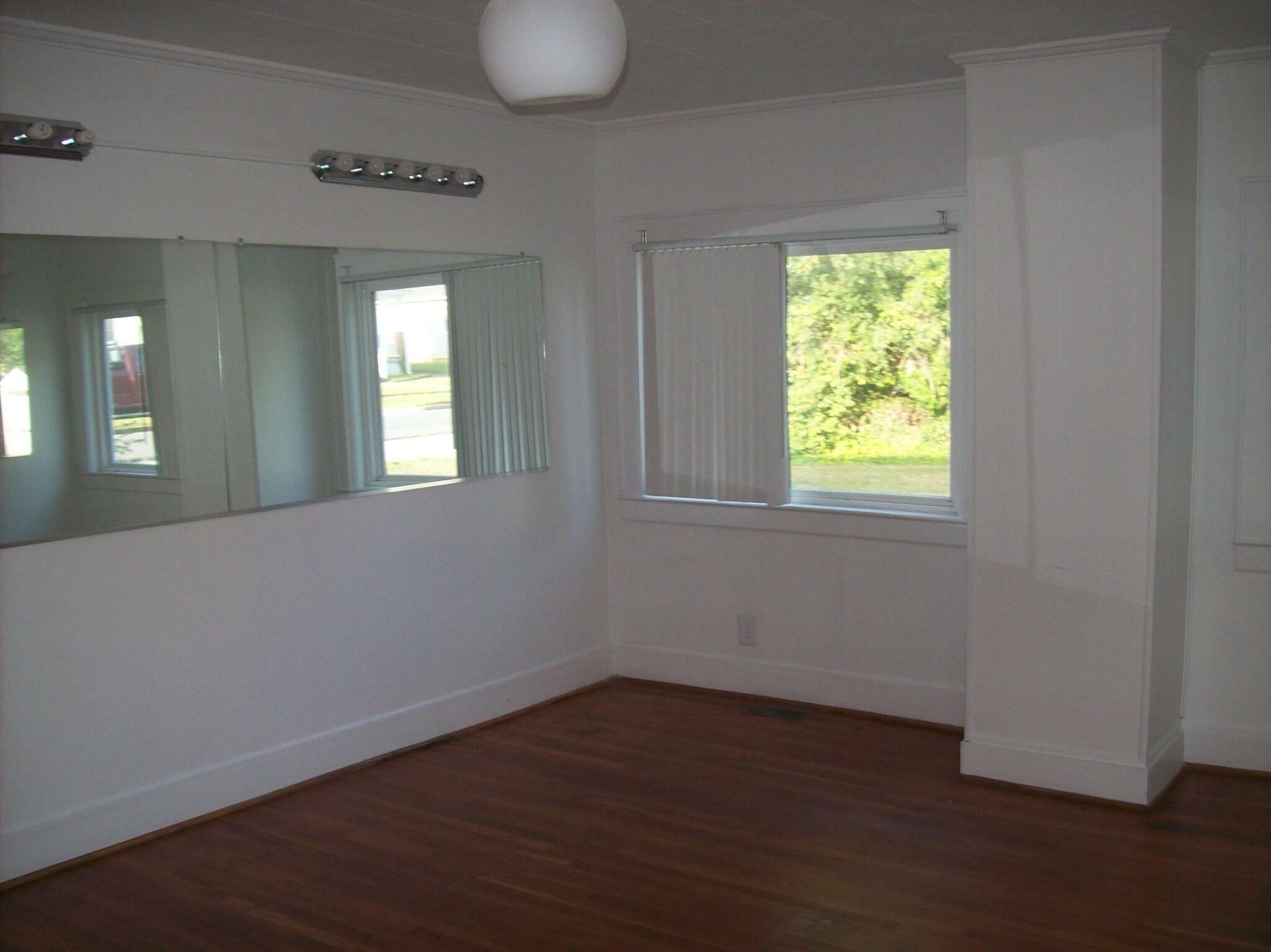 Property Photo:  126 W Cleveland Ave  VA 24179 