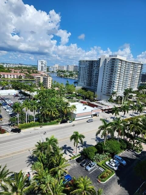 Property Photo: 4001 S Ocean Dr 14G FL 33019