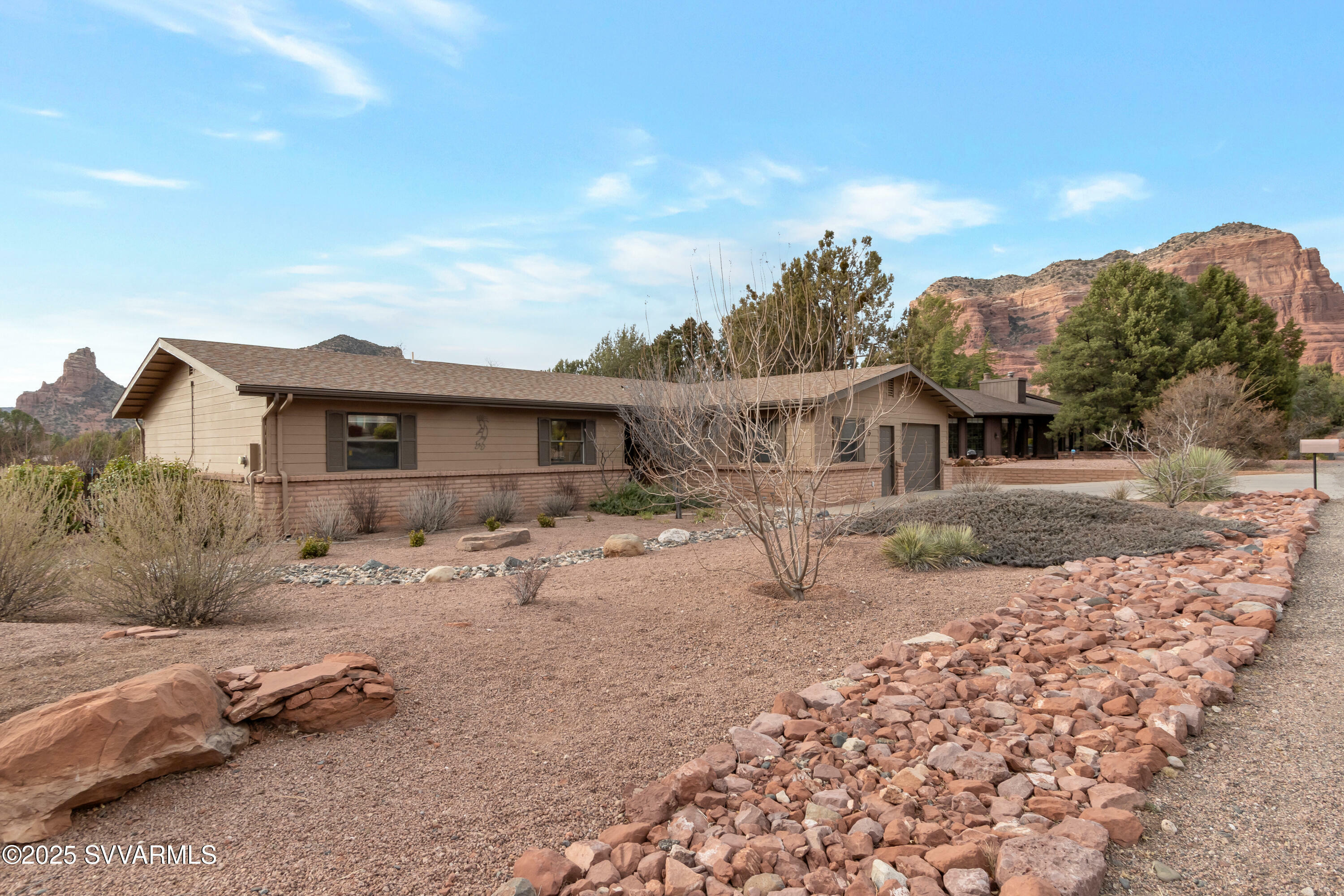 Property Photo:  75 Broken Lance Way  AZ 86351 