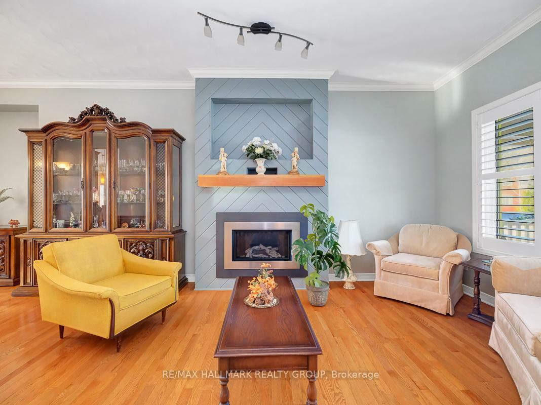 Property Photo: 31 Forest Creek Drive ON K2S 1P9