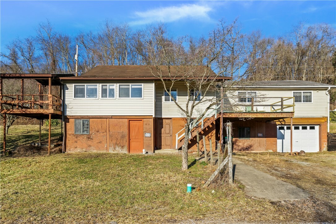 Property Photo: 48 Vesta St PA 15429