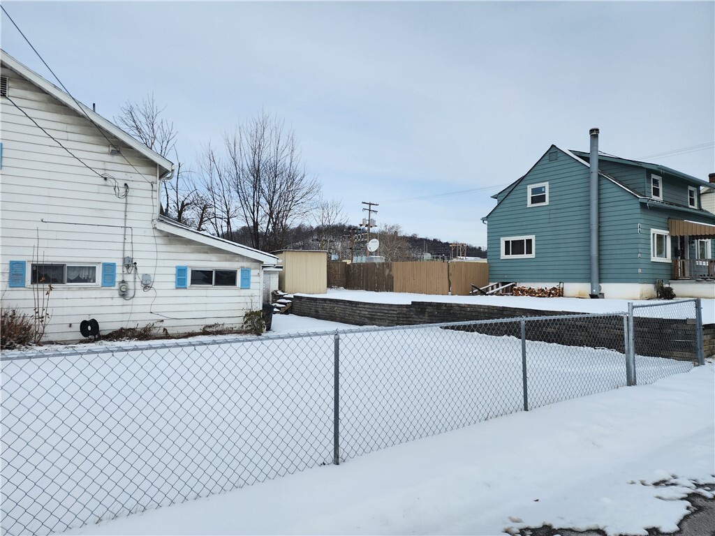 Property Photo: 101 Church St PA 15037