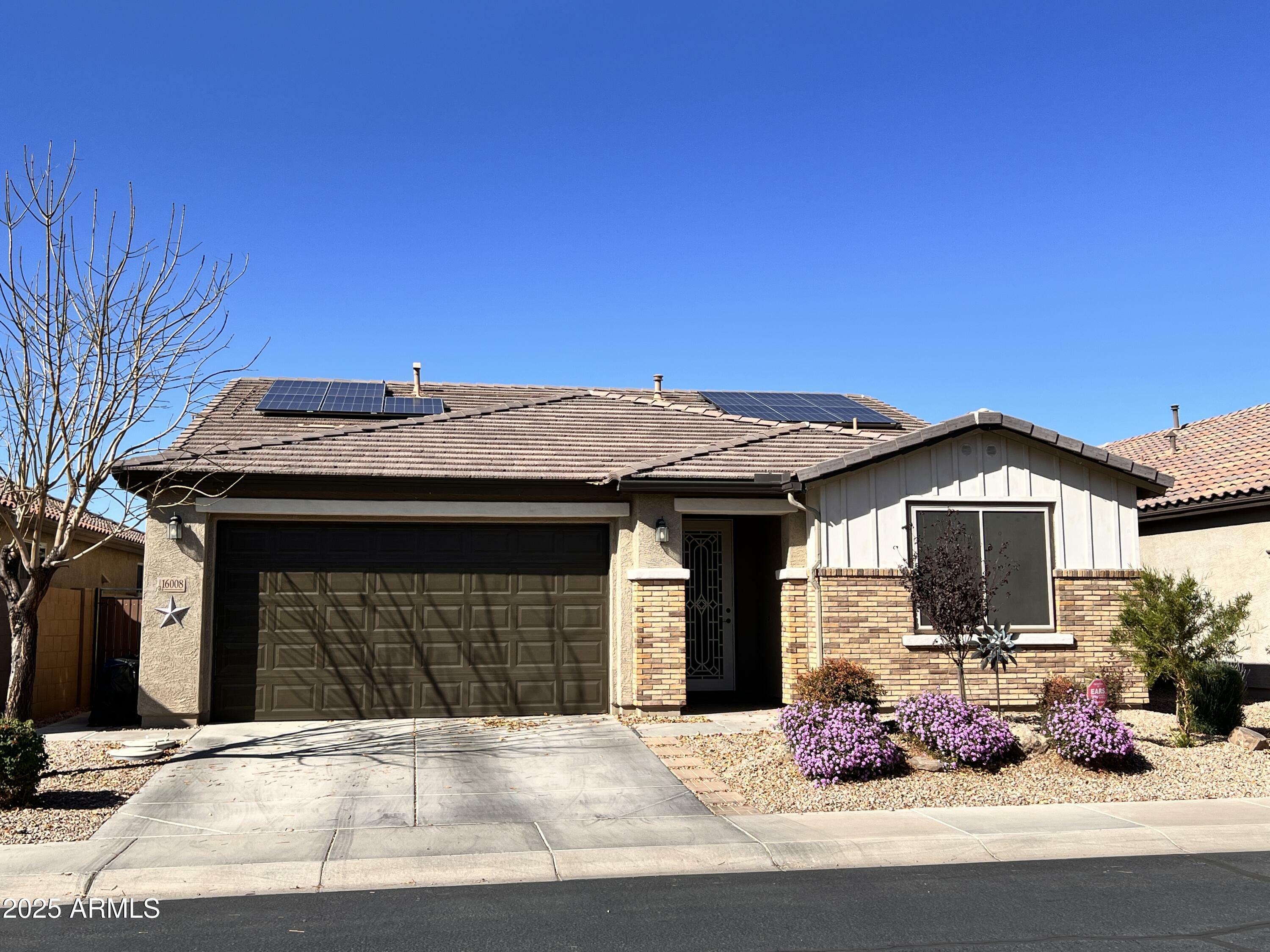 16008 N 109th Avenue  Sun City AZ 85351 photo
