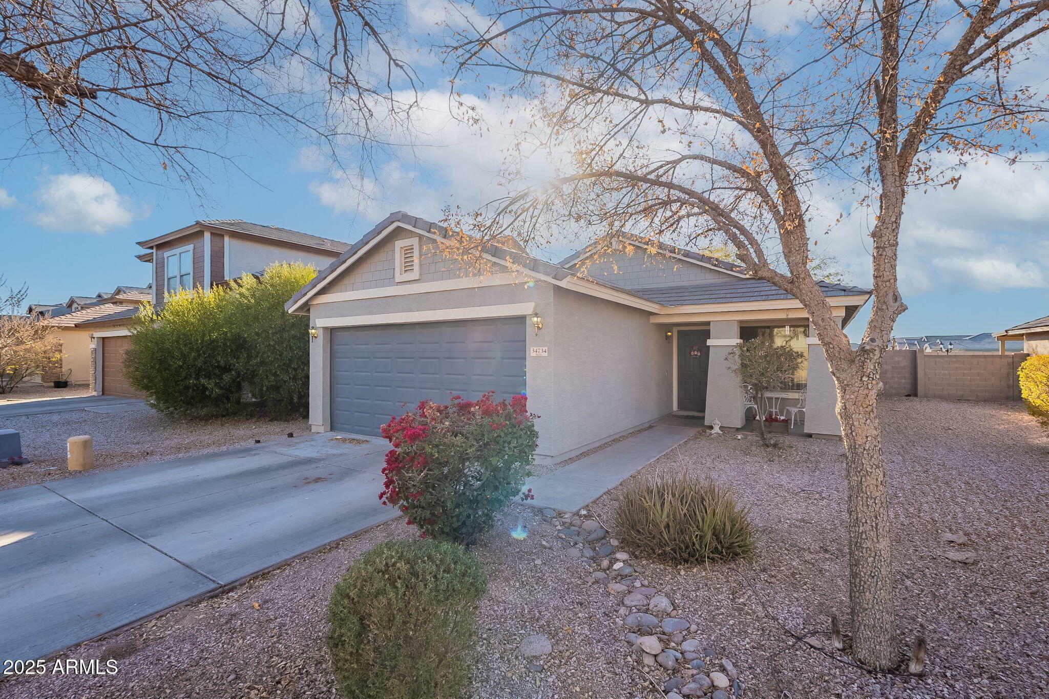 Property Photo: 34734 N Happy Jack Drive AZ 85144