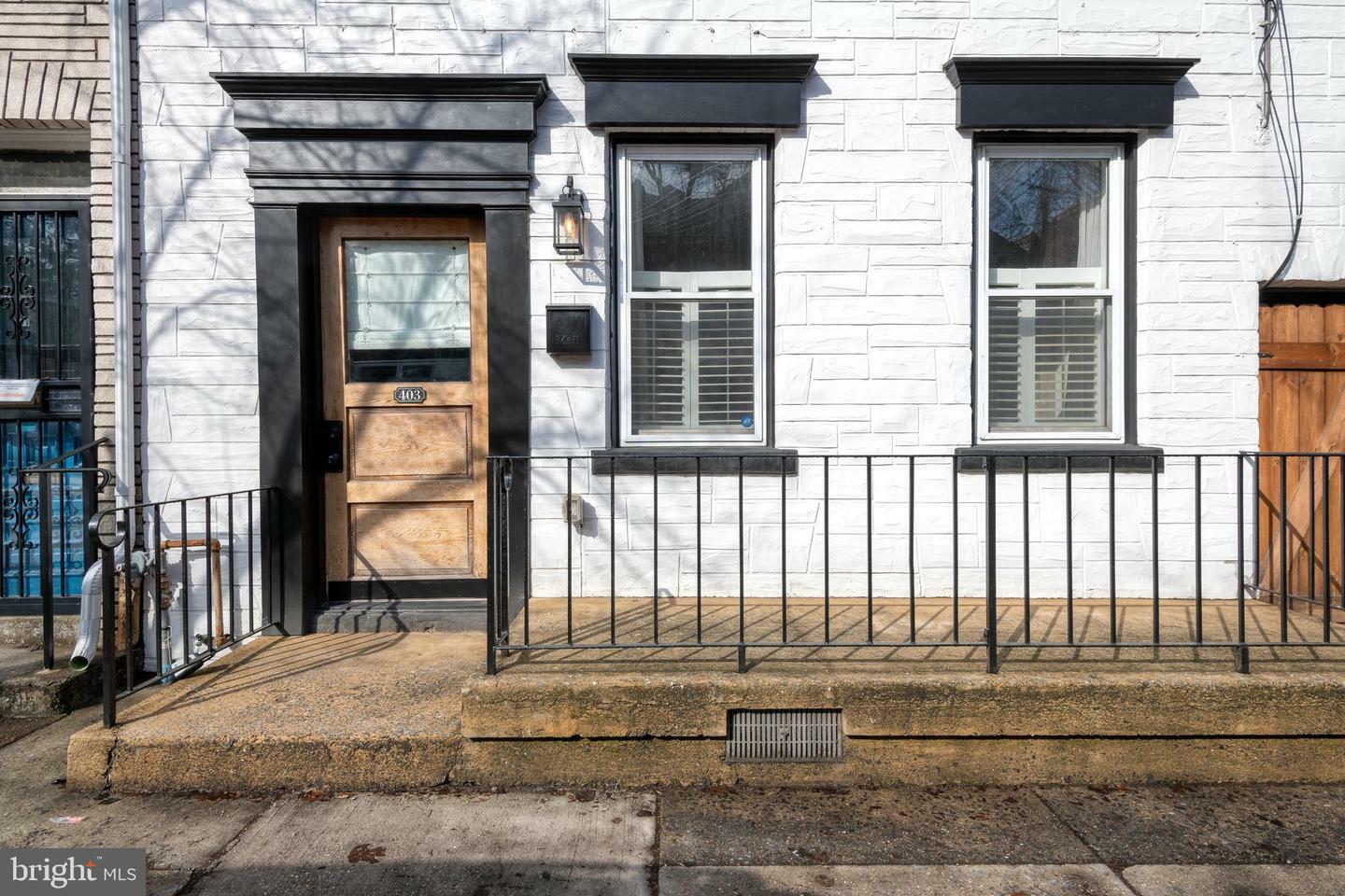 Property Photo:  403 E Orange Street  PA 17602 