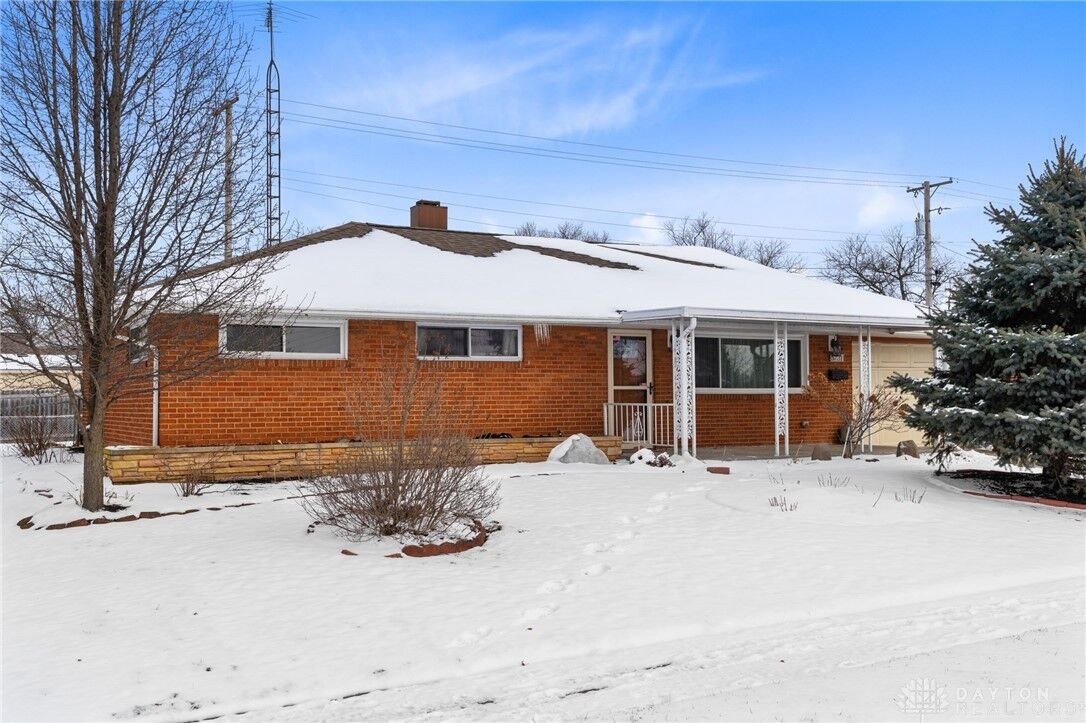 Property Photo:  5231 Seaman Drive  OH 45424 