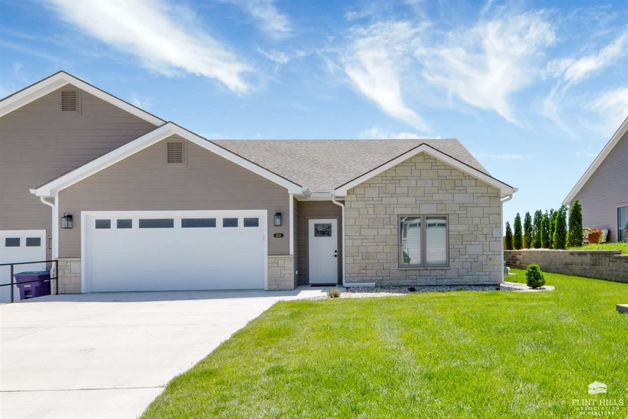 Property Photo:  4115 Scenic Crossing  KS 66503 
