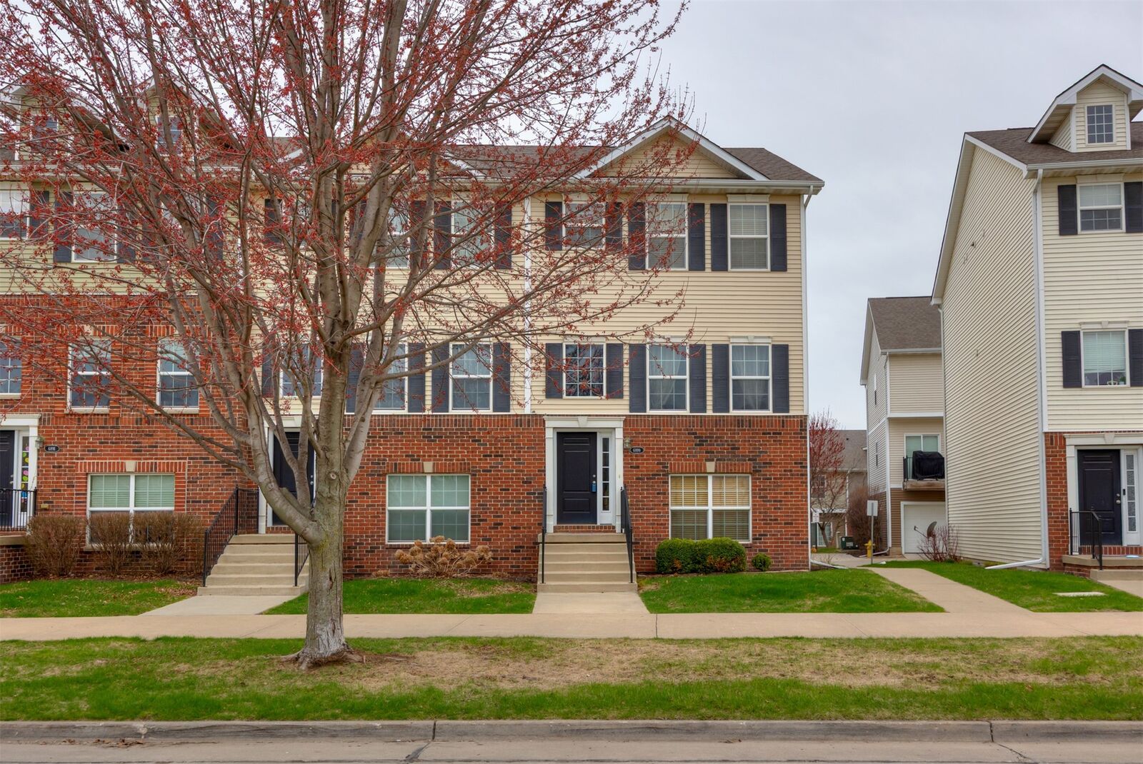 Property Photo:  6899 Jack London Drive  IA 50131 