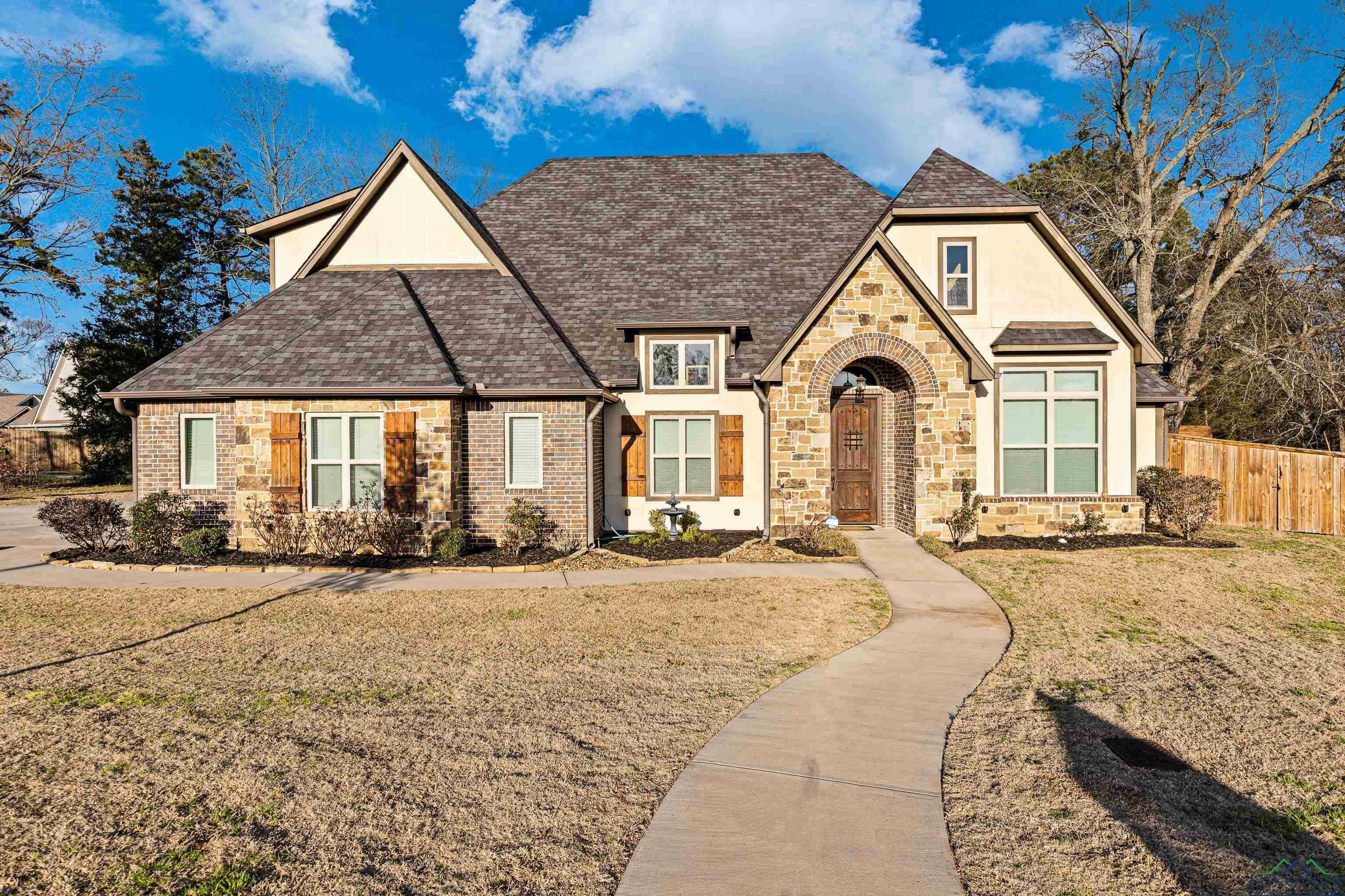 Property Photo: 2116 Katie Lee Lane TX 75601