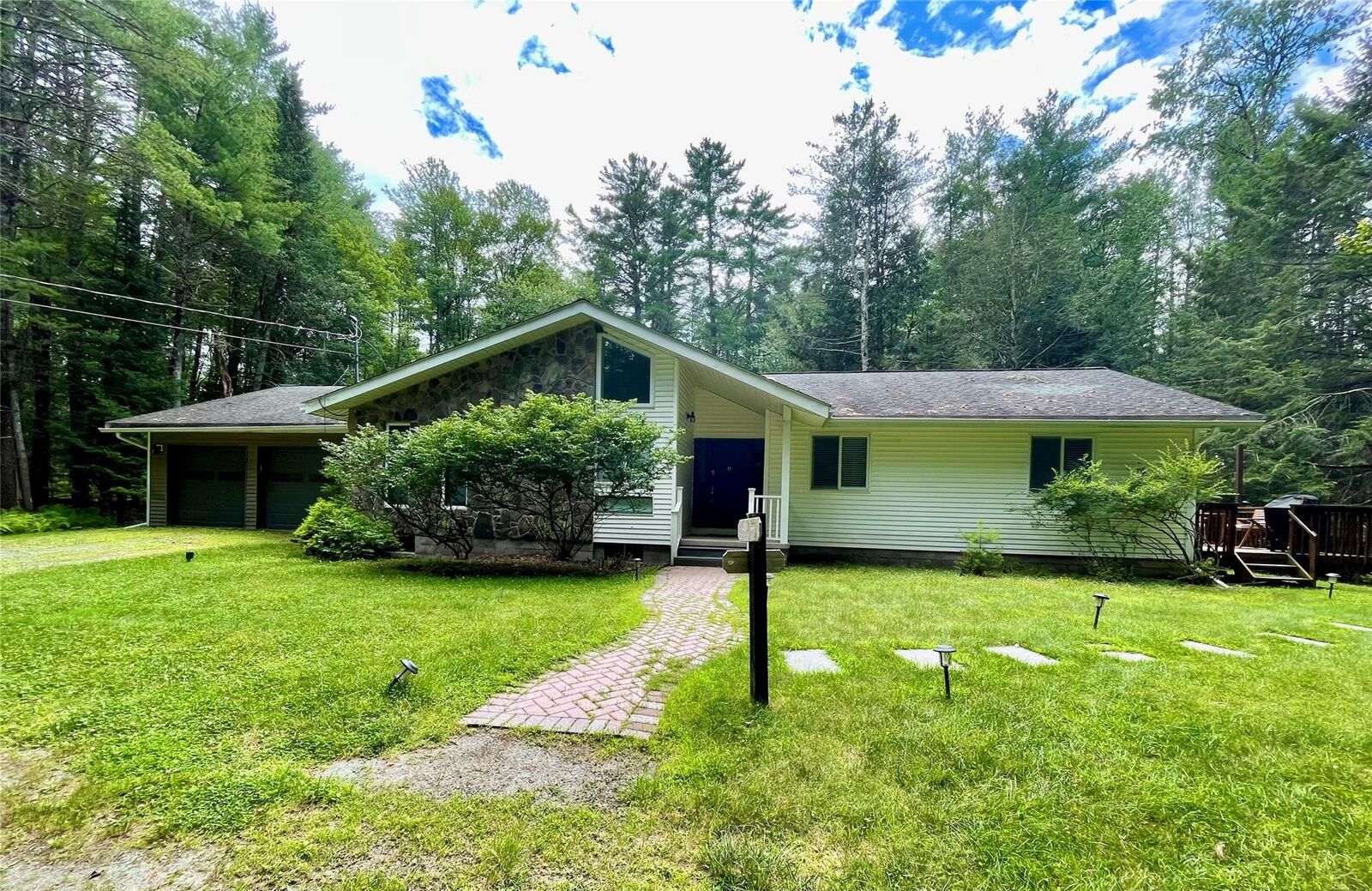 Property Photo:  471 Horseshoe Lake Road  NY 12783 