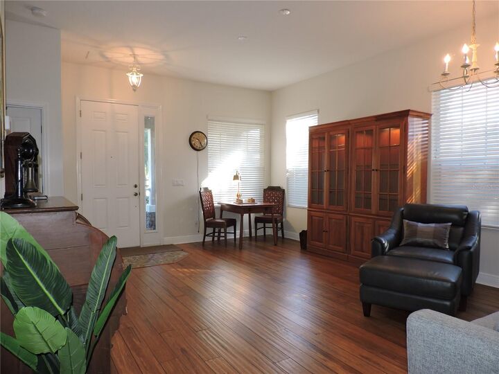 Property Photo:  4527 Sunset Lane  FL 32765 