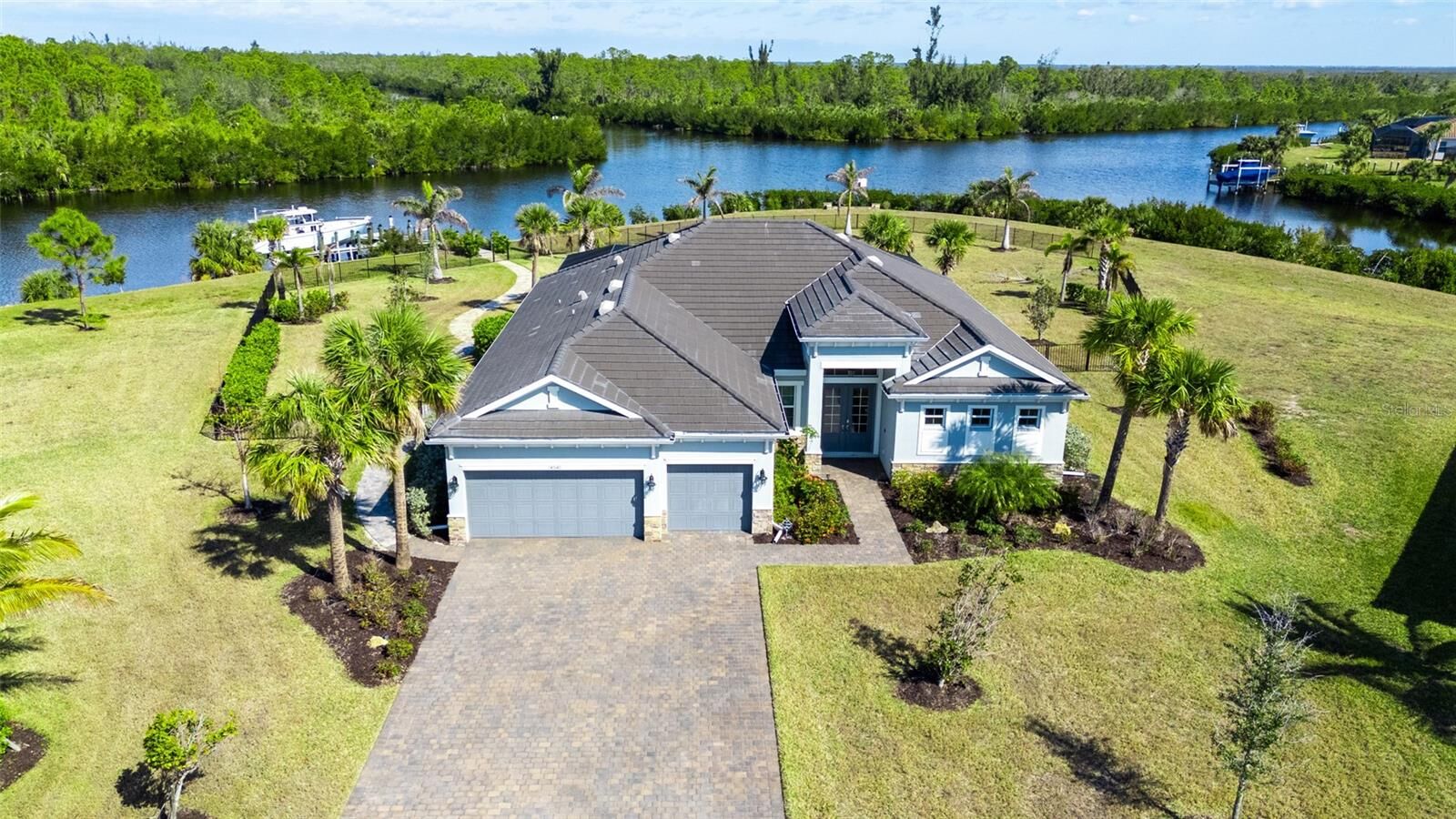 Property Photo:  14540 Gaspar Loop  FL 33981 