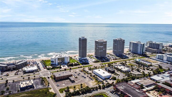 Property Photo: 901 S Atlantic Avenue 5 FL 32176