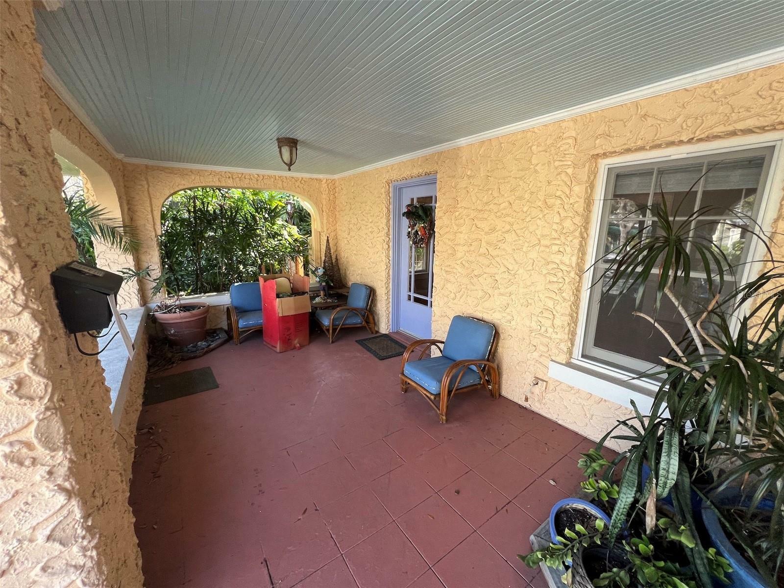 Property Photo:  2108 W Dekle Avenue C  FL 33606 