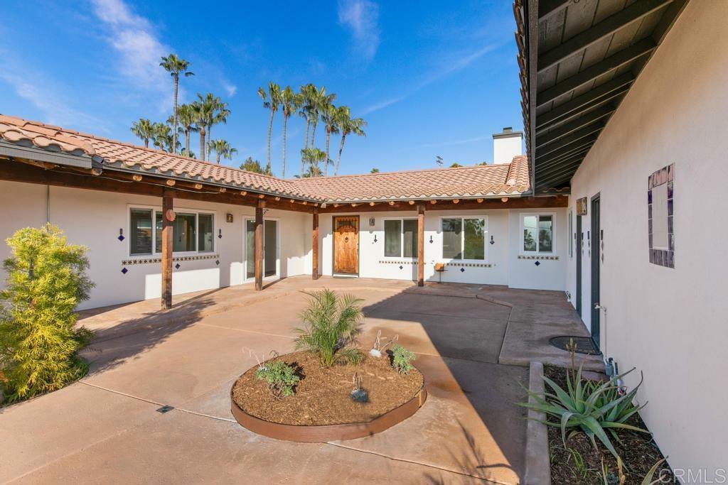 Property Photo: 869 Eugenie Avenue CA 92024