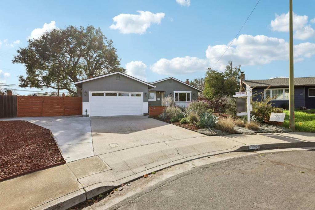 Property Photo:  116 Calado Avenue  CA 95008 